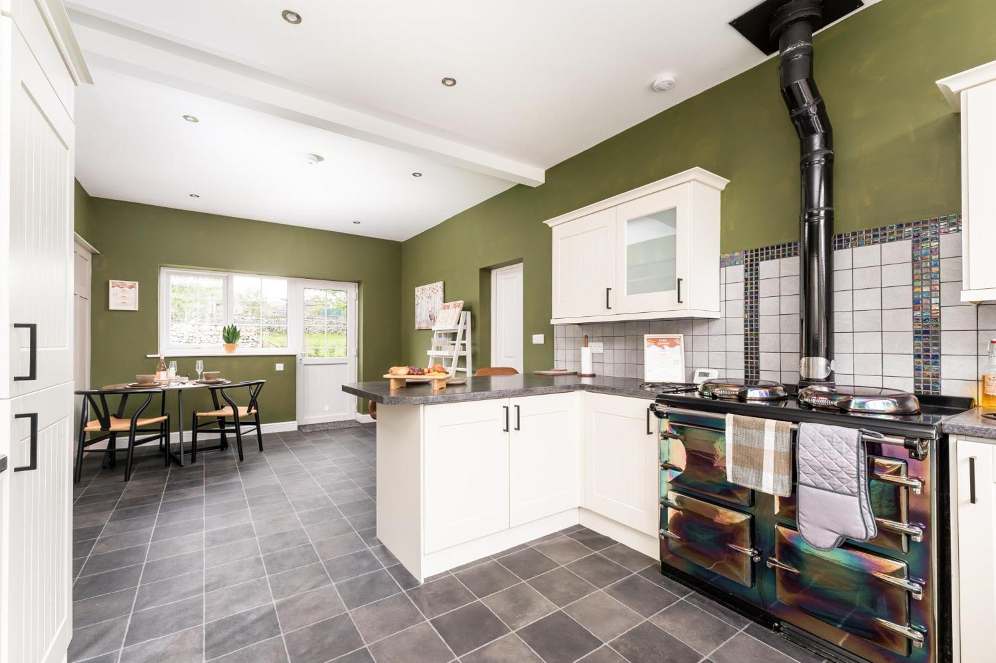 Central Malham Wellbeing Escape Hot Tub & Studio Exterior foto